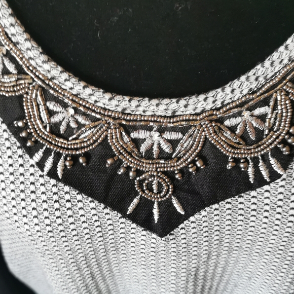 Maurice's Embellished top size medium - Picture 2 of 5